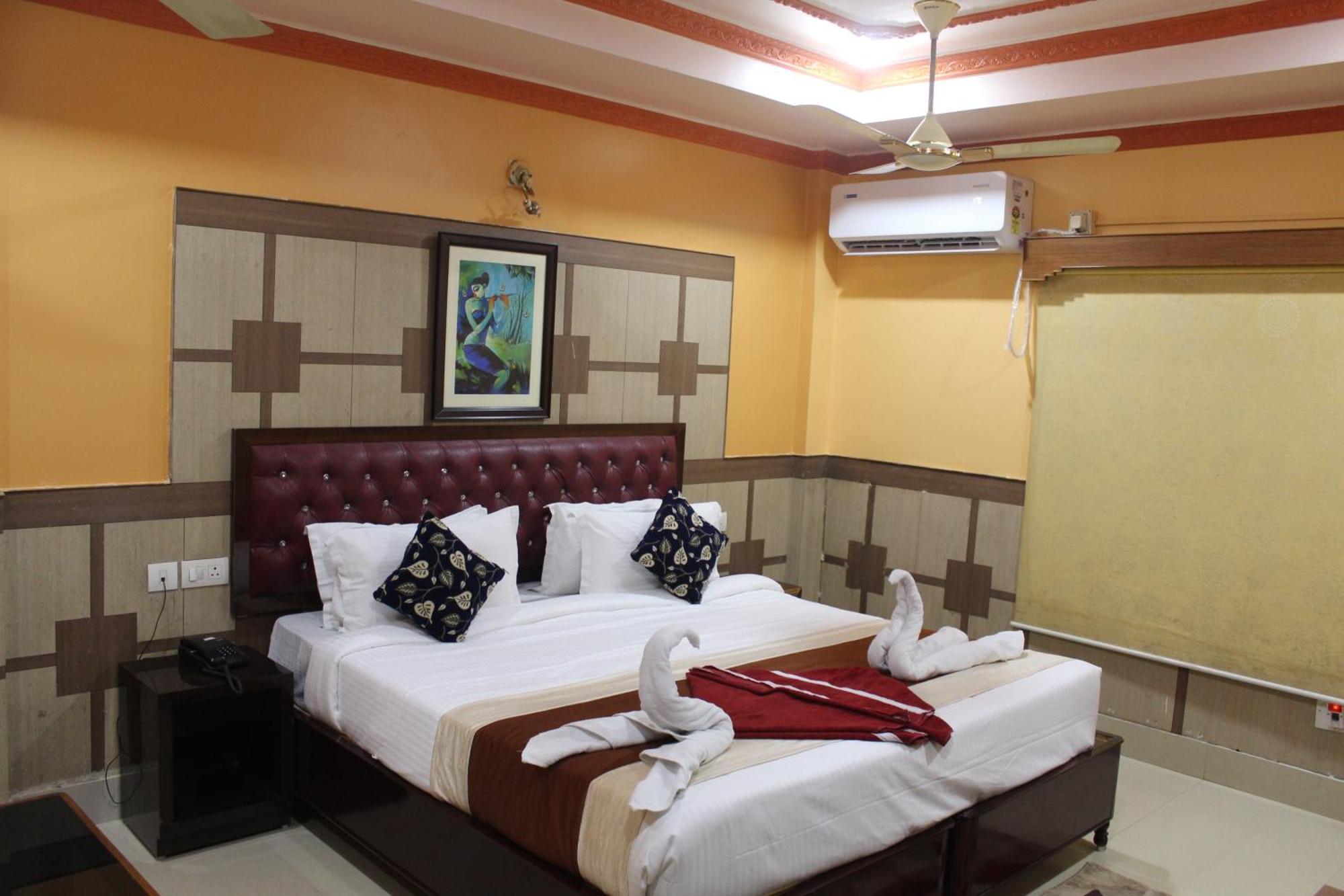 Gokul Plaza Hotel Bhubaneswar Eksteriør billede